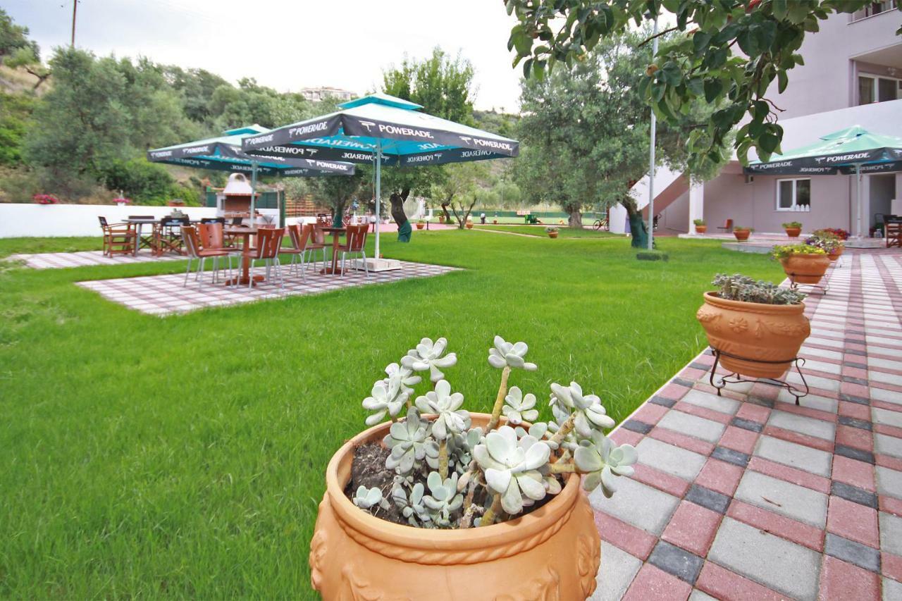 Villa Christos House Neos Marmaras Exterior foto